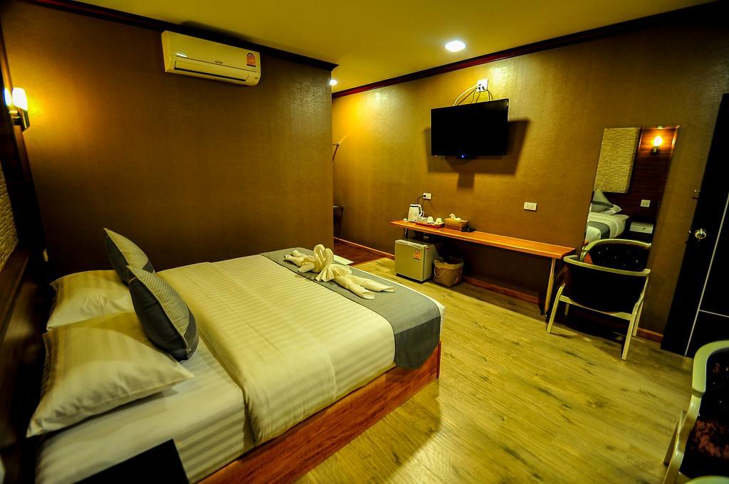 Auberge de jeunesse Lenoi Buri à Phatthalung Extérieur photo