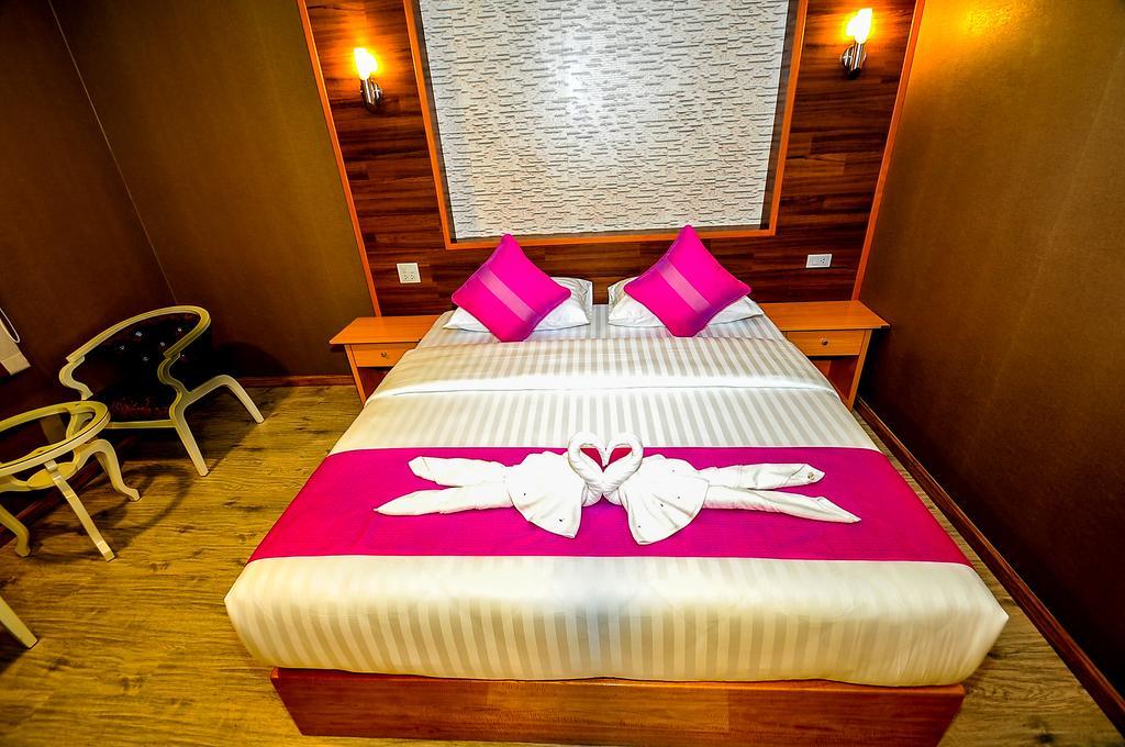 Auberge de jeunesse Lenoi Buri à Phatthalung Extérieur photo