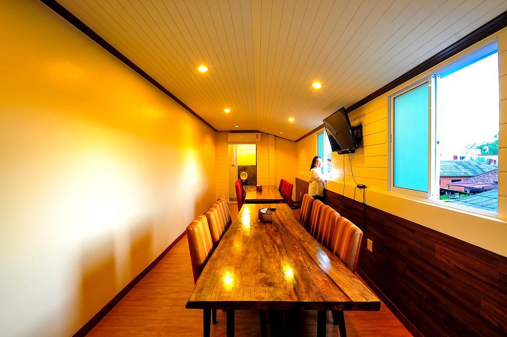 Auberge de jeunesse Lenoi Buri à Phatthalung Extérieur photo